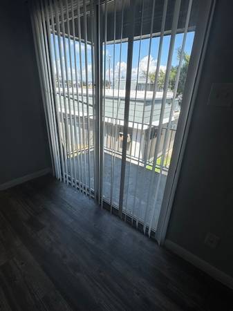 $789 / 490ft2 - Close to everything, far from ordinary all at Weber Square Apartments (Corpus Christi)64036540070658123