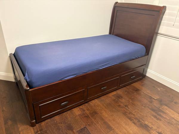Twin Wood Bed Frame 1