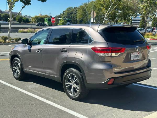 2019 Toyota Highlander - ¡ACEPTAMOS EFECTIVO, TARJETAS DE CRÉDITO Y TARJETAS DE DÉBITO! - $21900.00 (walnut creek)63470954543107123