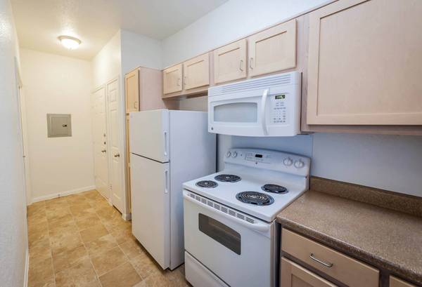 $1,290 / 2br - 896ft2 - Just right for you! 2 bed, 2 bath. Amazing location in Houston (Houston)63906677391875123