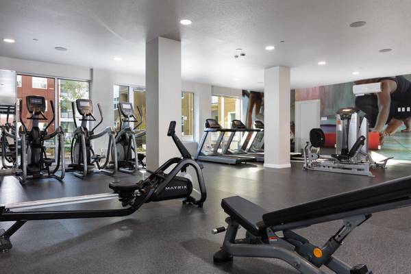 $3,535 / 2br - 857ft2 - September Specials!! 6 weeks free!! First floor with lots of light!!! (fremont / union city / newark)63847329006211121