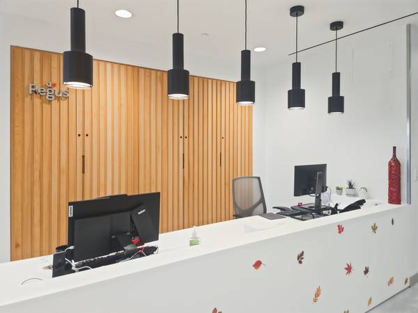 A Smart Registration Office for Your Business — Holiday Special 1