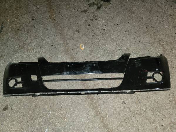 OEM 09-12 Volkswagen Tiguan front bumper cover oem 1