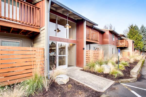 $1,270 / 2br - 900ft2 - Two Bedroom Homes - start at $1270 & NO SECURITY DEPOSIT - Apply Now! (Vancouver)63914737924098121