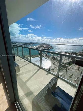 $3,600 / 1br - 843ft2 - Exciting Bay, Arena, and Park Views from this Luxe 1bd! (Marina Blue- Downtown)64001847584130122