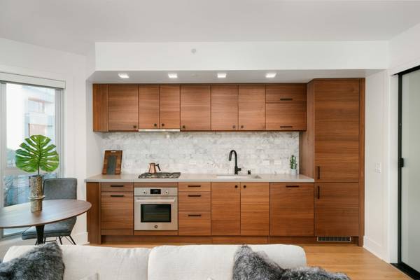 $3,950 / 1br - 749ft2 - EV Parking, Resident Ambassador, Fitness Center (hayes valley)63928408920835121