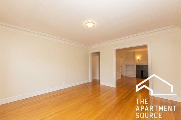 $2,045 / 2br - 1200ft2 - Newly updated in the heart of Evanston (Evanston)64148815693059122