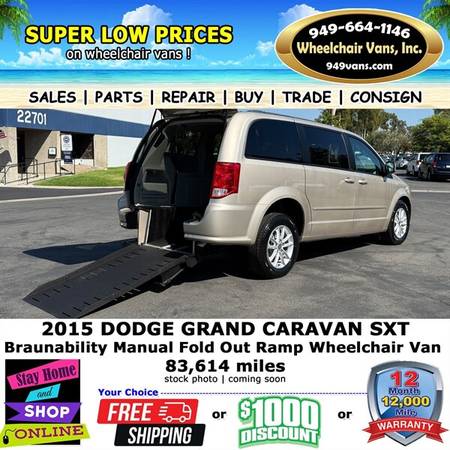 2015 Dodge Grand Caravan SXT Wheelchair Van    1