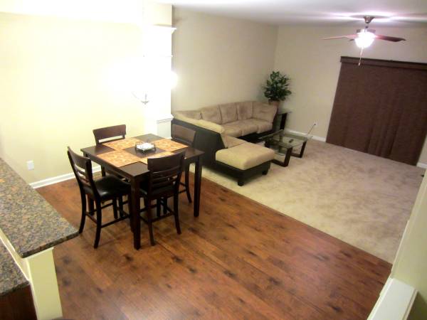 $850 / 1br - Suite principal amueblada (Durham)63685980162945124
