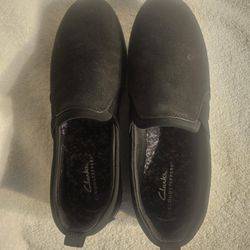 Clarks Women's CloudSteppers CushinSoft Femmes Slip Ons 1