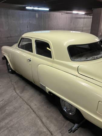 1951 Studebaker Champion Bullet nose 2 Door sedan 1