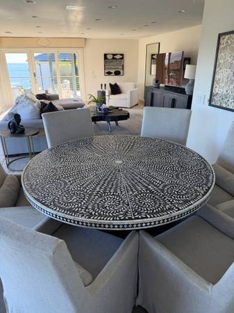 Bernhardt 5ft Round Dining Table – Designer Inlay Top 1