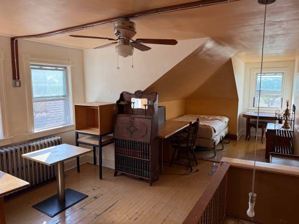 $400 habitación extra grande en alquiler en casa de 5 dormitorios (zona fronteriza de Lawrenceville Trenton)63676363472001122