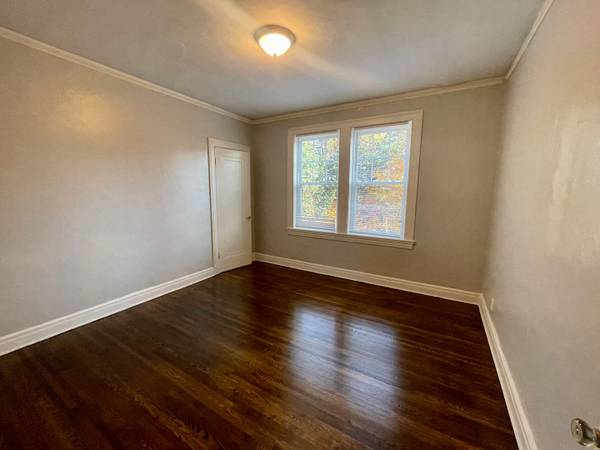 $795 / 1br - Lafayette 1 Bedroom Apartment (3526 Fort Avenue)63851966809091124