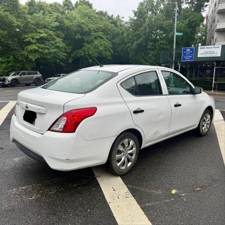 2016 Nissan versa LOW MILES - $5,000 (Dyker heights)63654718395267122