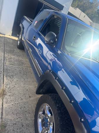 2004 Chevy Silverado 1