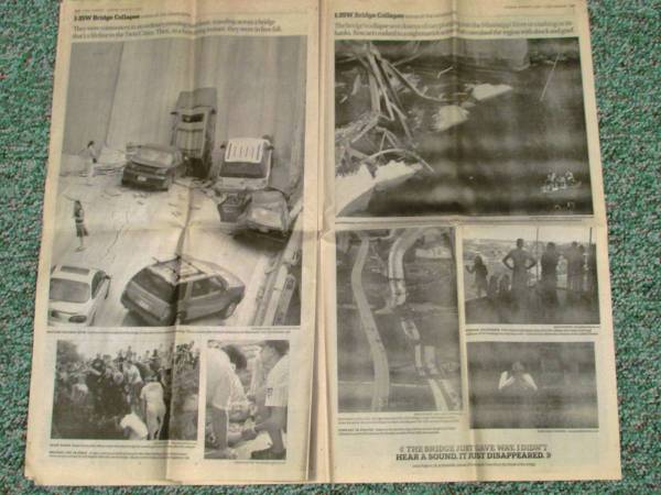 Mpls Star Tribune 8-5-07 issue of the 35W bridge collapse 1