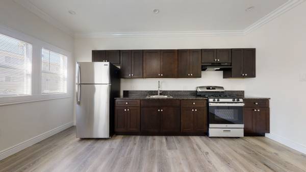 $1,295 / 1ft2 - Newly Renovated Studio Apt in the Heart of Hollywood (5522 Sierra Vista Ave Unit 20)63774549553283121