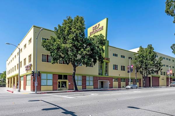 Self Storage Consultant 1