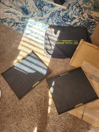 SOLAR PANELS. Goal Zero boulder 30 1