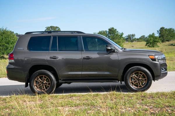 2021 Toyota Land Cruiser 4WD - $69,570 (Ada, OK)63621142648833124