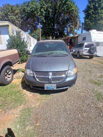2002 Dodge Grand caravan - $1,500 (Albany)63470783123841121