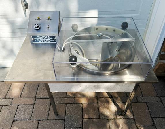 FOR SALE: Professional Chocolate Tempering Machine 1