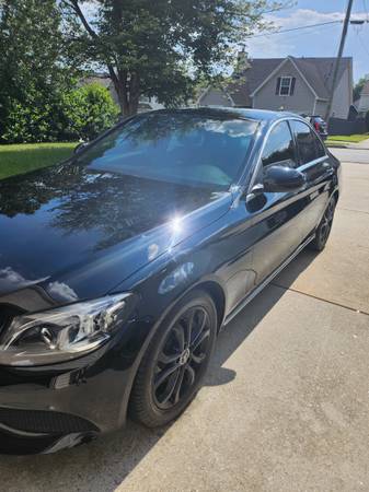 2016 Mercedes C 300 - $15,000 (South Fulton)63621001782785122
