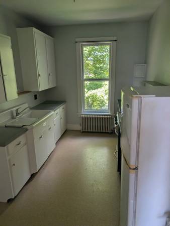 $1,200 / 1 habitación - 528 pies² - Apartamento de 1 dormitorio en Brattleboro (Brattleboro)63313460812035122