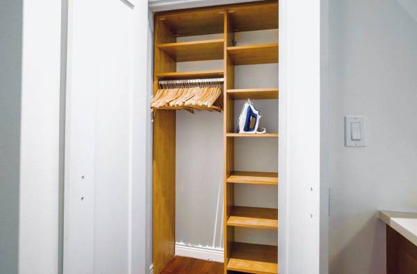 beautiful lovely 1-Bed. PRIME. sunny Quiet apartment, 1
