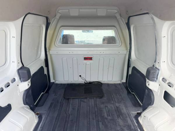 2012 Ford Transit Connect - Photo 10