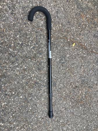 Medline adjustable cane 1