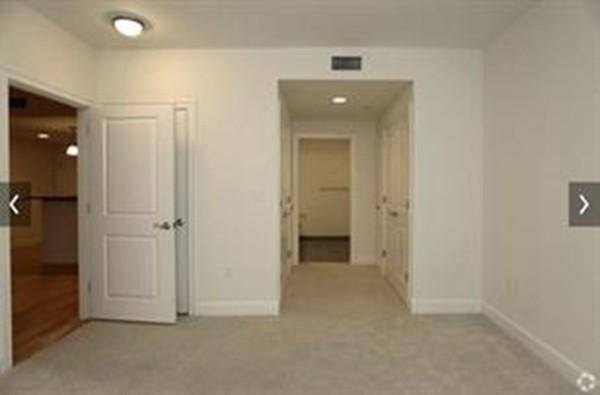 $4,500 / 2br - North Cambridge 2 Bed/2 Bath Condo | Cameron Ave (North Cambridge)63817612515841123