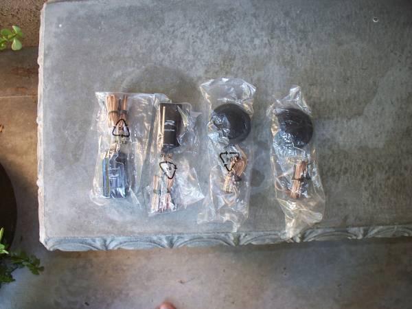 Alpine R Series Tweeters 1