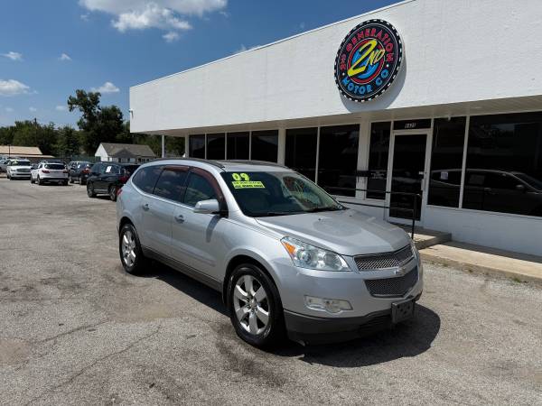 2009 Chevy Traverse LTZ 1