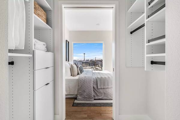 $2,399 / 1br - 505ft2 - Amazing 1 bed / 1 bath close to college campus! Check us out! (Seattle - Capitol Hill Station)63688277635457122