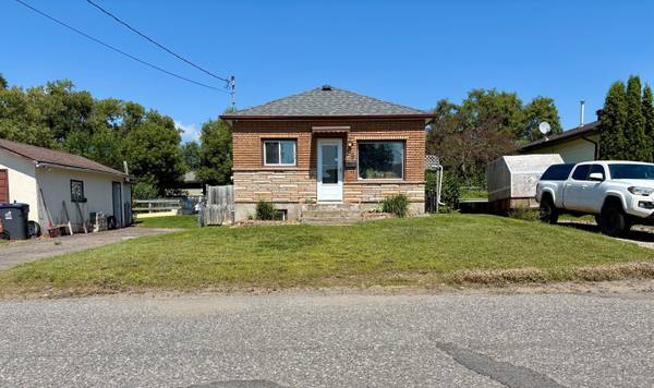 24 Mona Street Thunder Bay ON P7A 6X8 1