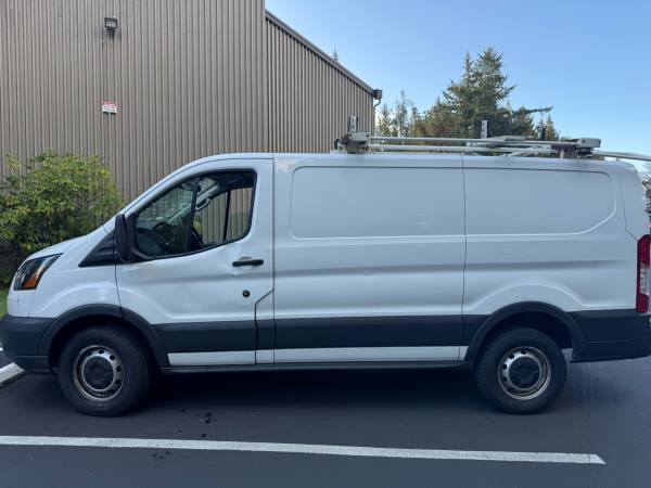 2017 Ford Transit 250 Camión de Carga - $13,90063482871649923121
