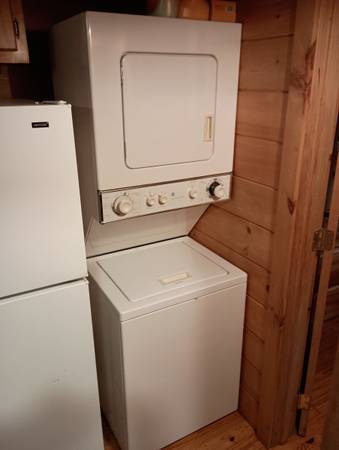 Stacked washer and dryer like new 1