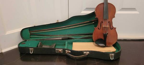 Half size Joseph Guarnerius Violin 1