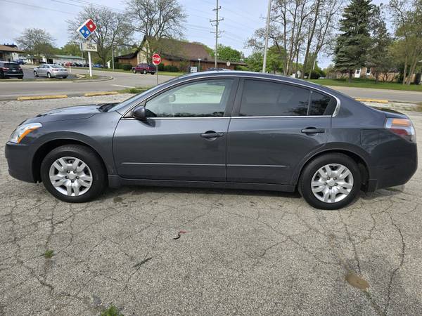 2010 NISSAN ALTIMA - $2,999 (ZION ILLINOIS)63624834218371124