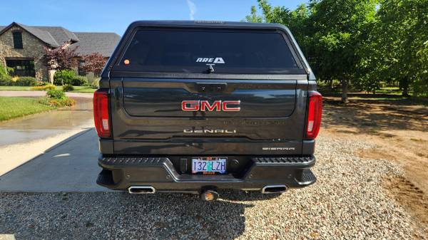 2021 GMC Denali 4x4 - $50,000 (Biggs)63617799575041123