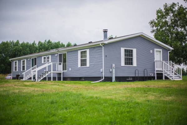 $399 / 4br - 2025ft2 - ((FOR SELL)) COUNTRYSIDE 4 BR 2 full BR 6 car garage on 4.6 Acre Home (Oshkosh)63845969226243122