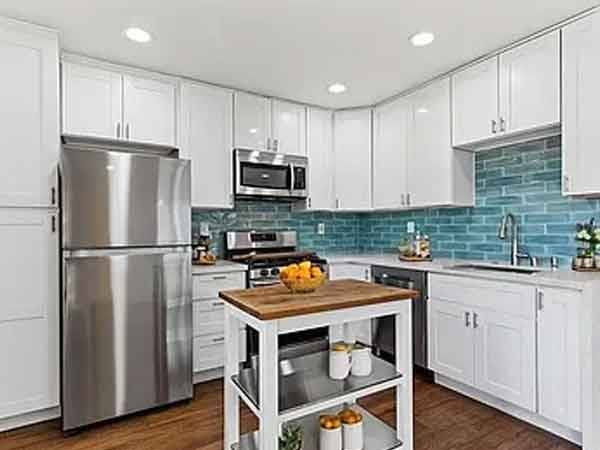 $950 / 2br - 800ft2 - Charming 2-bed 1 bath home! (San Diego, CA)63954709441282123