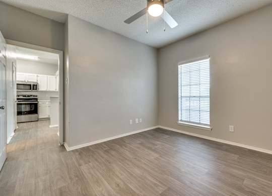 $1,210 / 1br - 822ft2 - Located in Irving, Sunrooms & Drybars, 1/bd 1/ba (1400 Esters Rd, Irving, TX)63936225623042123