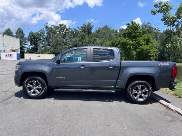 2017 Chevrolet Colorado Z71 – Diésel - $18,995 (Sterling)63616380580611124