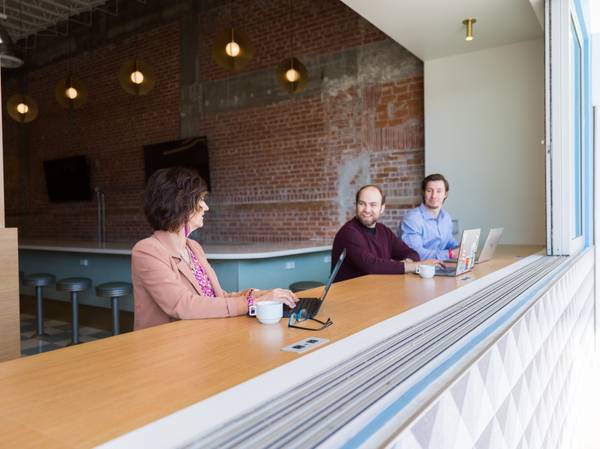 $149 Bright, Open-Concept Coworking in Downtown Mesa (Mesa)64024998098945122