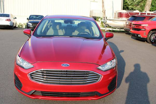 2020 Ford Fusion SE ****Financiamos a todos! **** - $14,999 (+ Premier Automotive)63618646590211122
