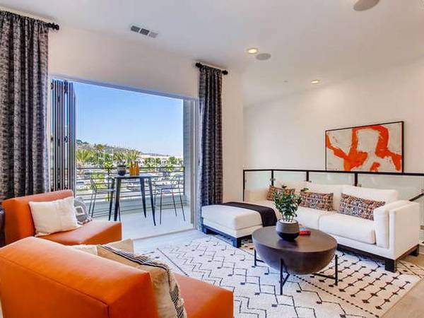$3,723 / 3br - 1357ft2 - Garaje para 2 autos con almacenamiento, espacios de terraza amplios, área para barbacoa/pícnic63865815491457120