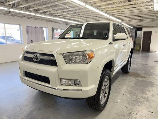 2013 Toyota 4Runner 4x4 4WD 4 Runner SR5 LIFTED GREAT CONDITION SUV - $19,995 (RJ Auto Sales)63470222154755120